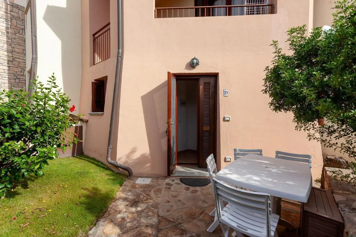 סאן תאודורו Taverna Perla Marina 4 0*, סאן תאודורו